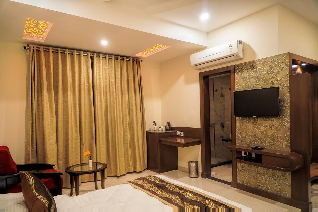 Admire Inn By Tgi Udaipur Exterior foto